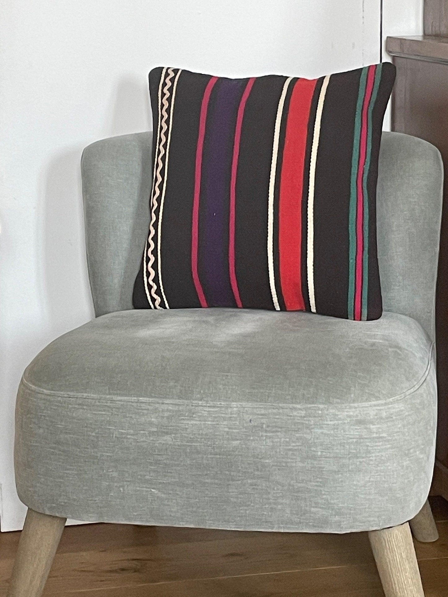 Kilim Bench Cushion, Handmade Vintage Pillow Case - BeachPerfect.de